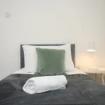 Casa vacanze North Road By N And N Stays, Perfect For Contractor And Corporate Stays, Long Welcome, Free On Street Parking, Wifi, Near Gloucester Road Bristol