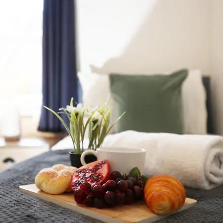 North Road By N And N Contractor Accommodation, Long Stays, Near Gloucester Road Dom wakacyjny *