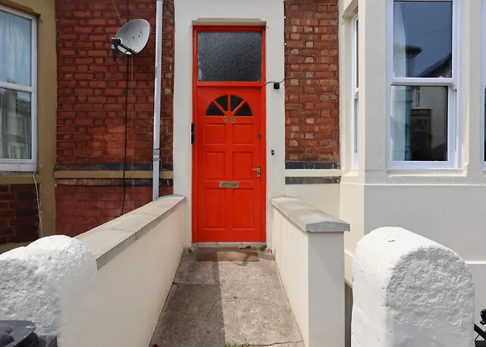 Будинок відпочинку North Road By N And N Stays, Perfect For Contractor And Corporate Stays, Long Welcome, Free On Street Parking, Wifi, Near Gloucester Road